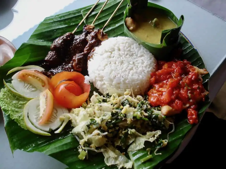 Balinese food prepared in a cooking class in Munduk