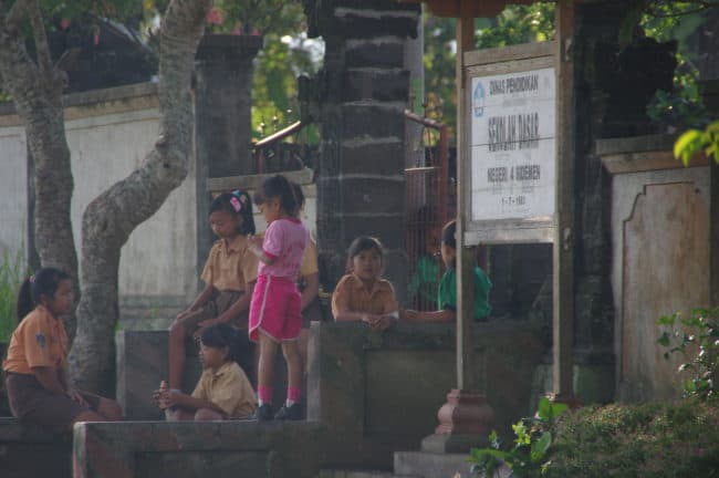 balinese children attending school