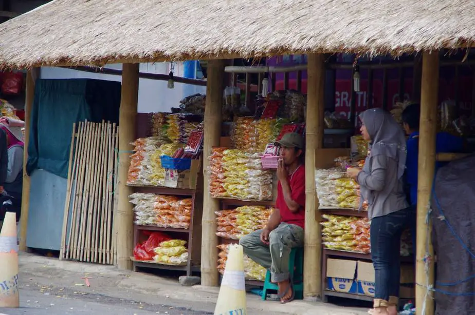 market stall at Bedugul