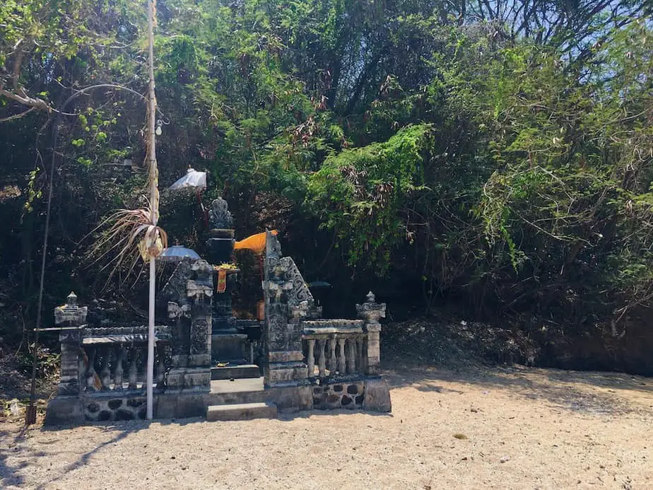 Hindu shrine on Padangbai Beach