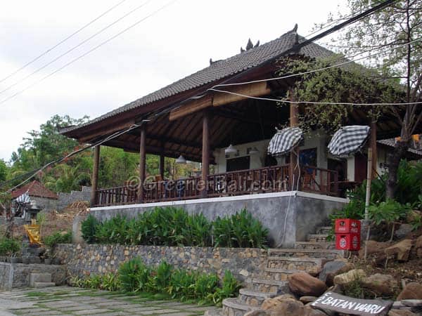 local restaurant in amed bali