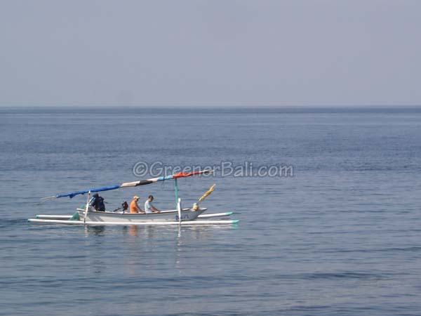 boat trip amed bali 