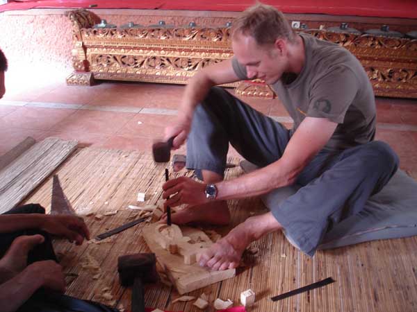 woodcarving course in ubud 