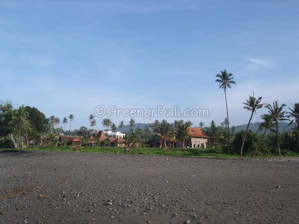 balian beach early in the morning