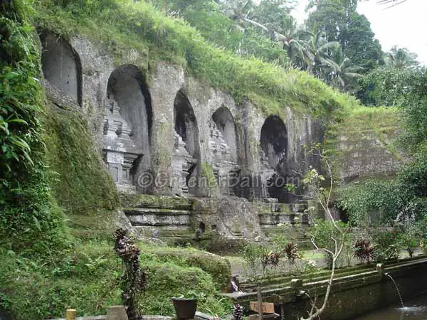 royal tombs at gunung kawi in bali 