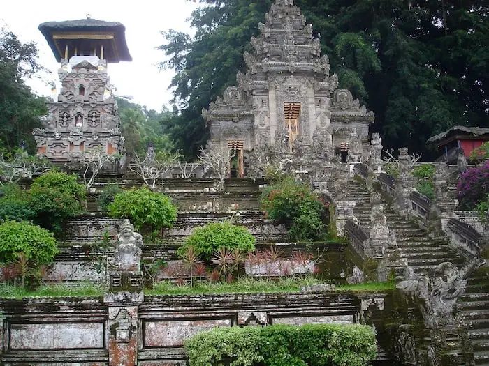 entrance to the Pura Kehen temple in Bangli