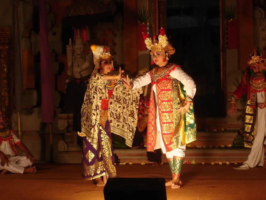 legong dance performance in Ubud