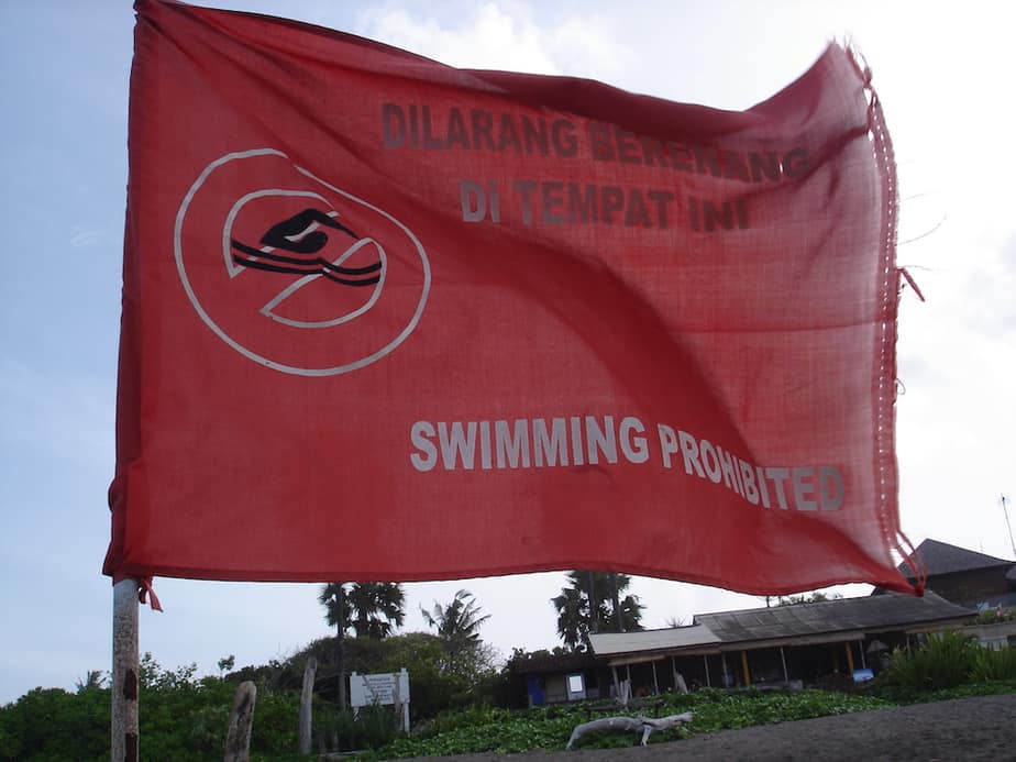 Red flag means prohibited for swimming in Bali