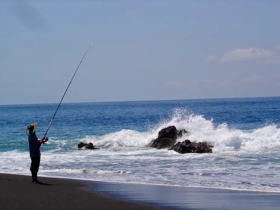 why are the beaches in bali black?