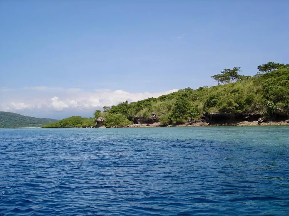 clear blue and green waters at Menjangan Island in Bali