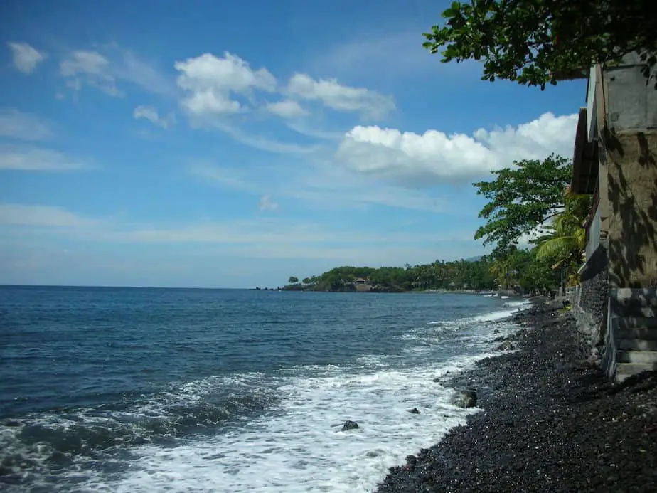 diving at Tulamben Beach is the number one thing to do