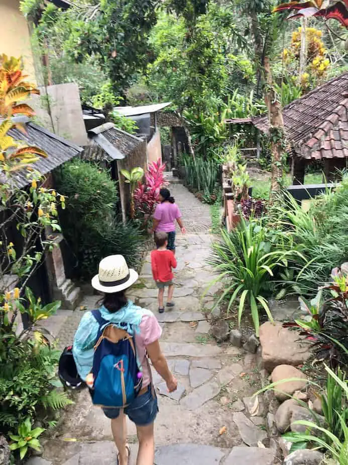 walking to the private hot springs in Penatahan