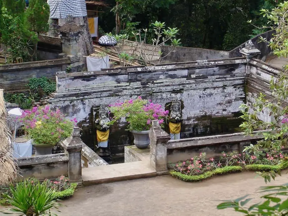 goa gajah temple complex nearby ubud