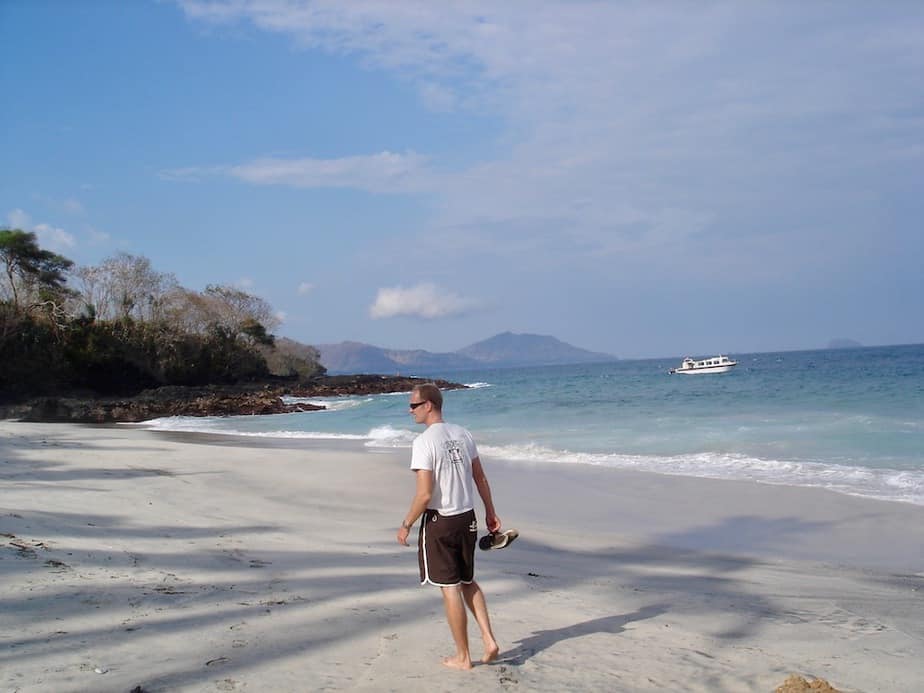 visit Bias Tugal beach in the morning, before it gets more busy